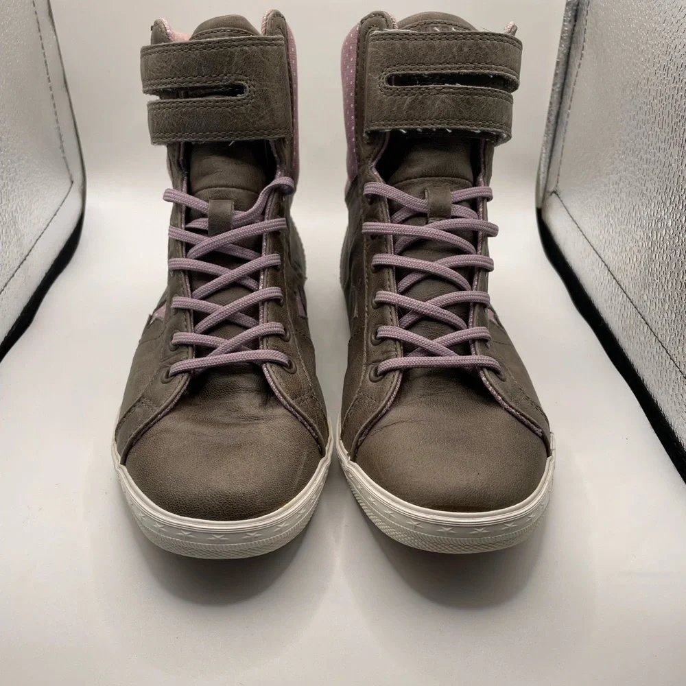 Converse All Star High-Top Sneakers - Brown and Pink leather size 5.5Youth
